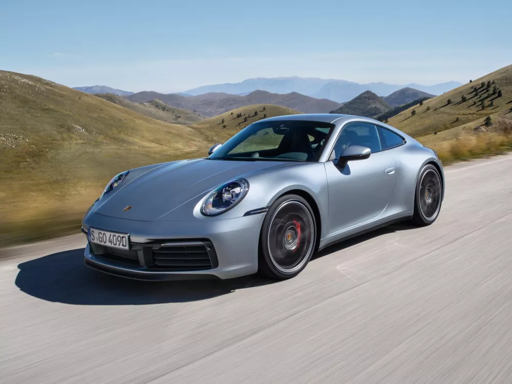 Автомобиль Porsche 911 VIII (992) Купе
