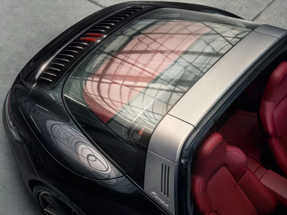 Автомобиль Porsche 911 VIII (992) Тарга Targa