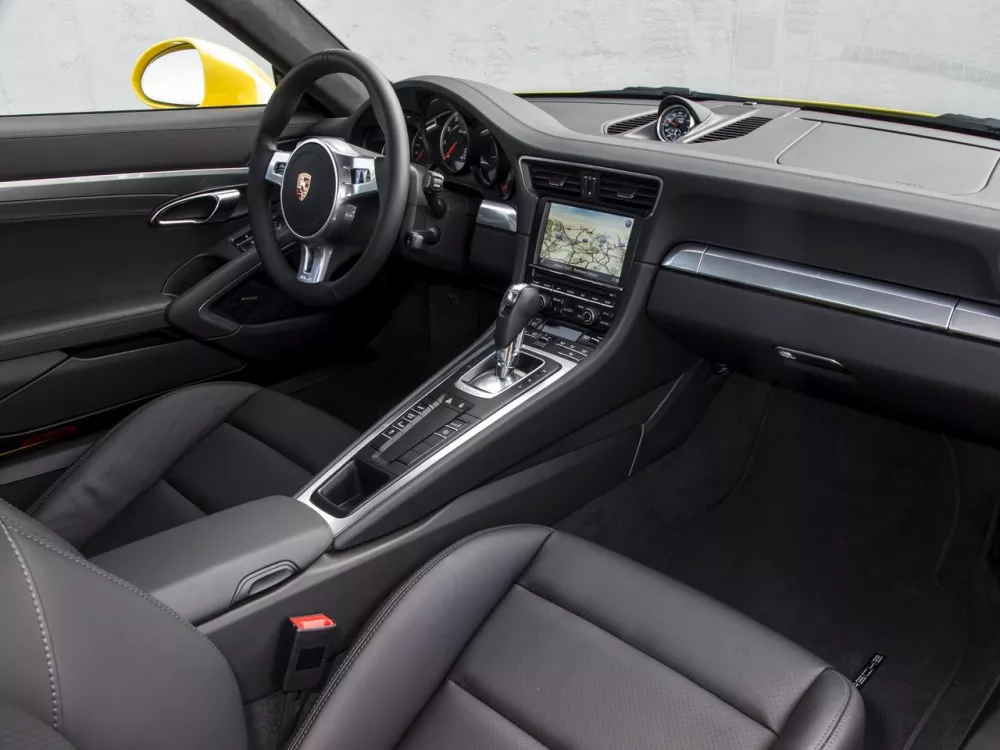 Автомобиль Porsche 911 VII (991) Купе
