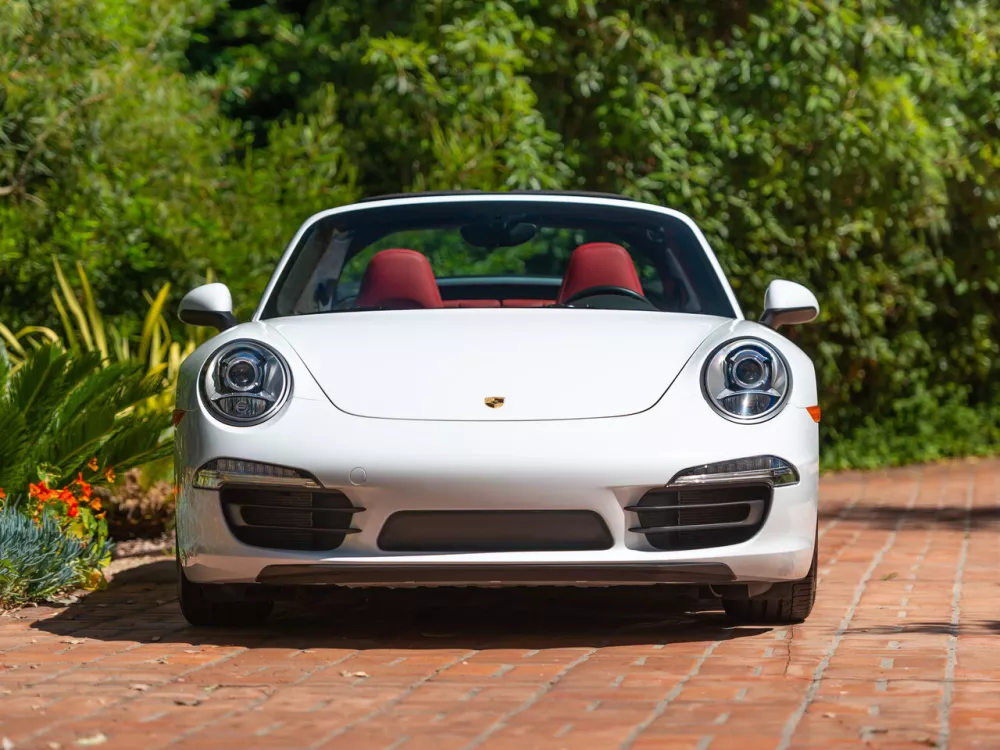 Автомобиль Porsche 911 VII (991) Тарга Targa