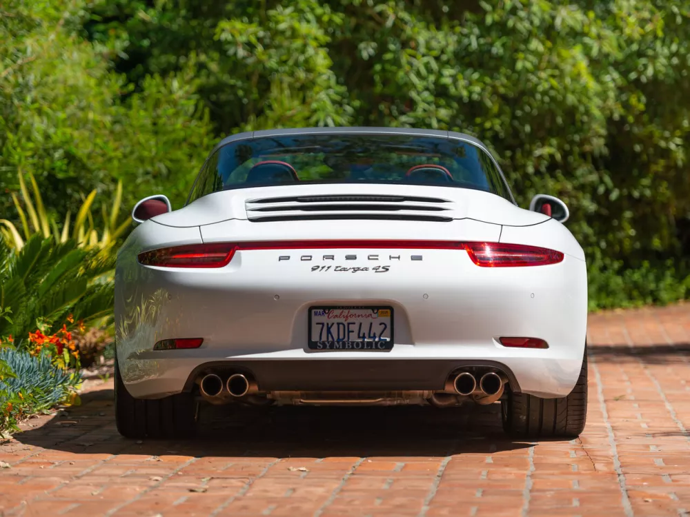 Автомобиль Porsche 911 VII (991) Тарга Targa