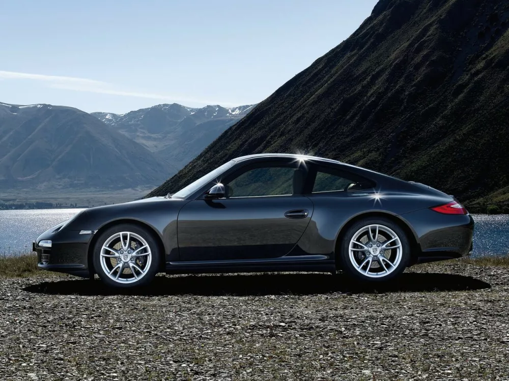 Автомобиль Porsche 911 VI (997) Рестайлинг Купе