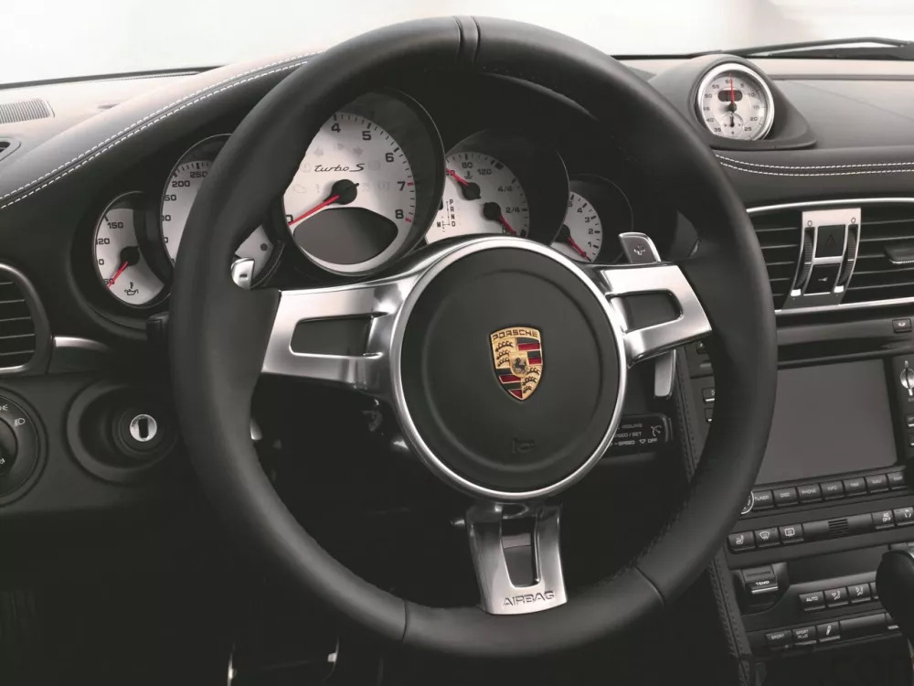 Автомобиль Porsche 911 VI (997) Рестайлинг Купе