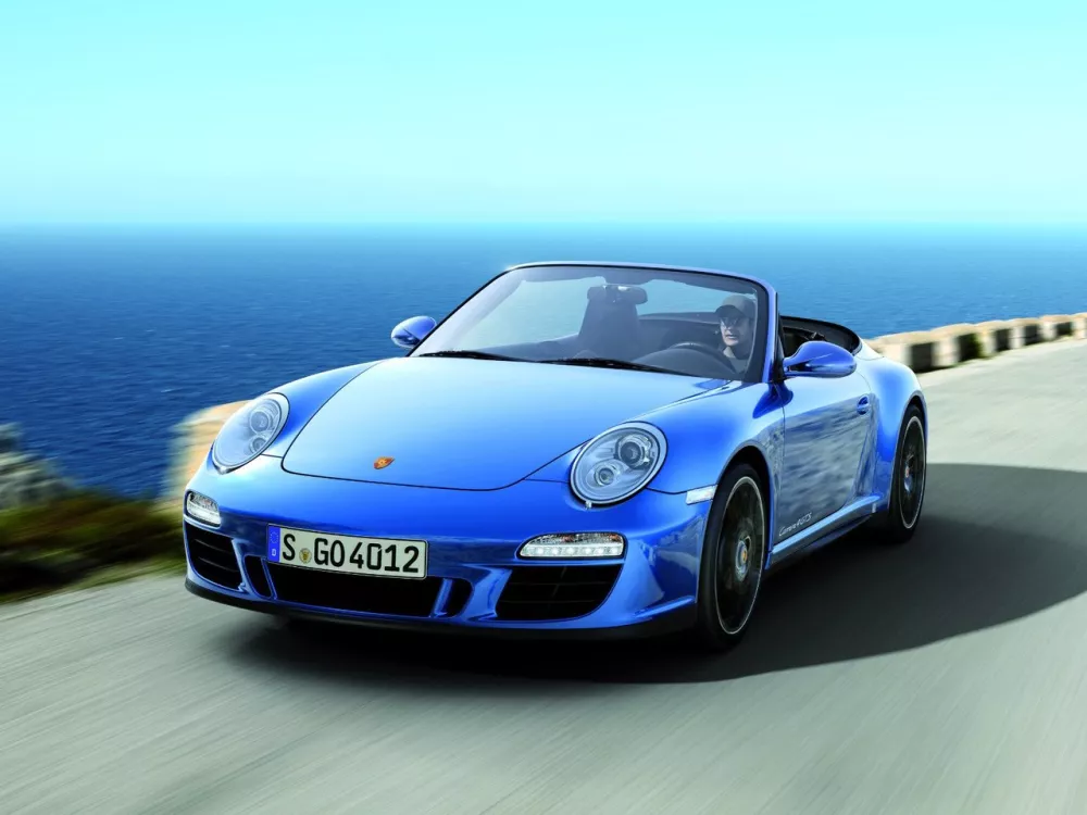 Автомобиль Porsche 911 VI (997) Рестайлинг Кабриолет