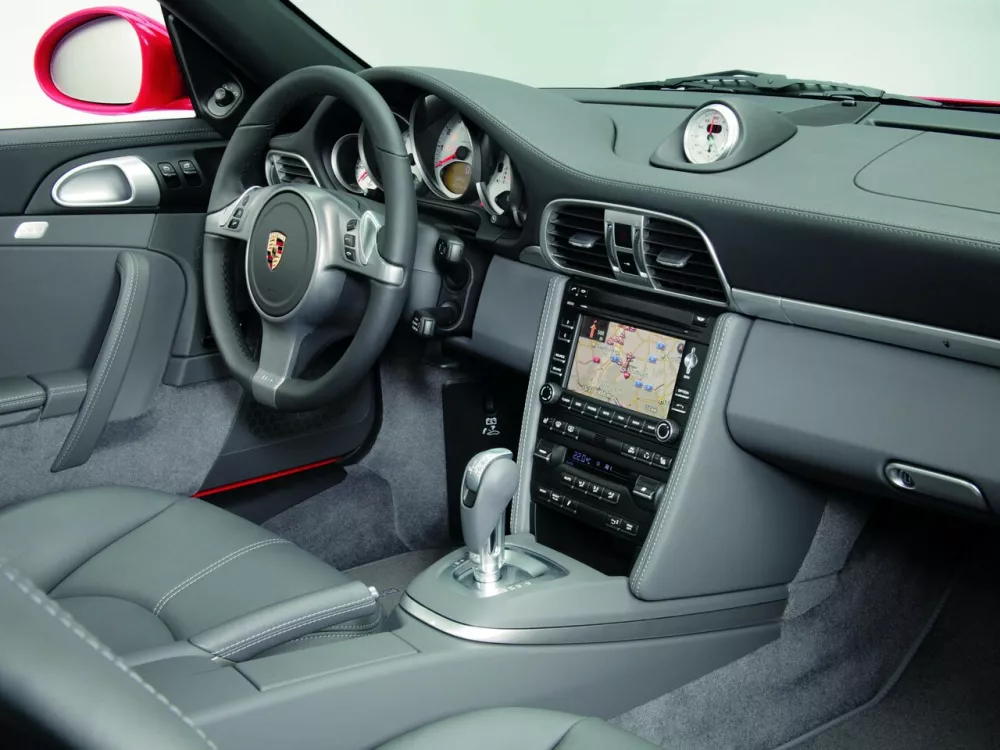 Автомобиль Porsche 911 VI (997) Рестайлинг Кабриолет