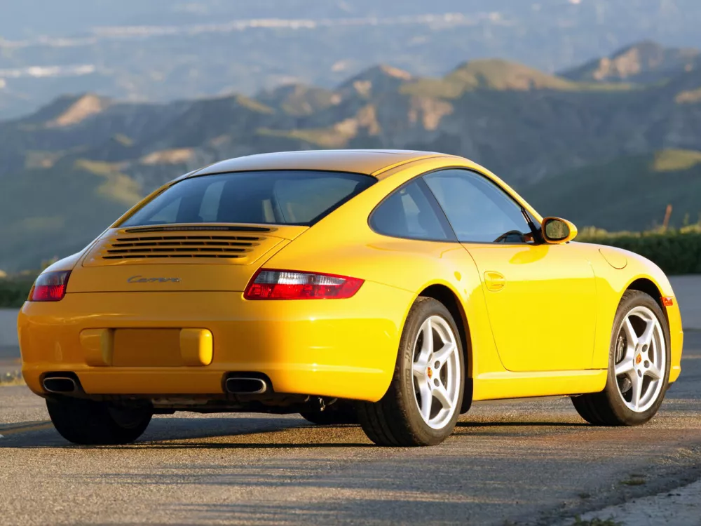 Автомобиль Porsche 911 VI (997) Купе