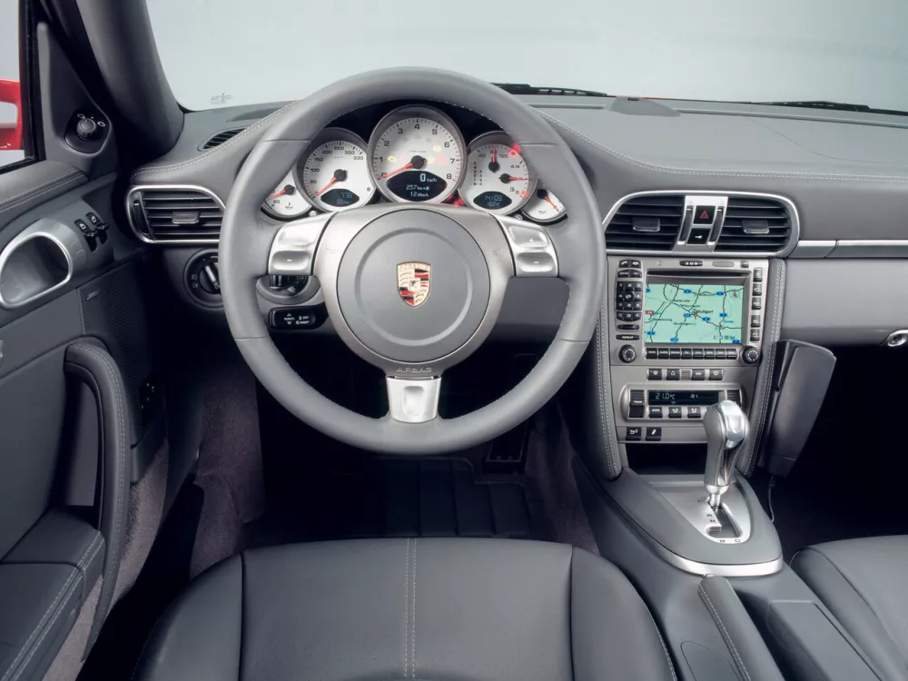Автомобиль Porsche 911 VI (997) Купе