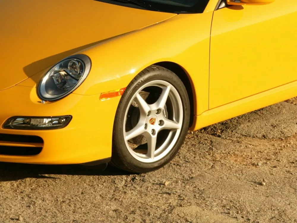 Автомобиль Porsche 911 VI (997) Кабриолет