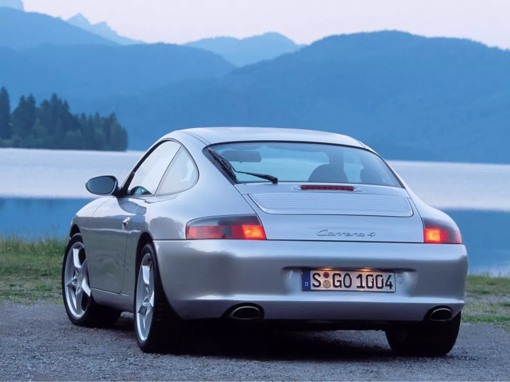 Автомобиль Porsche 911 V (996) Рестайлинг Купе