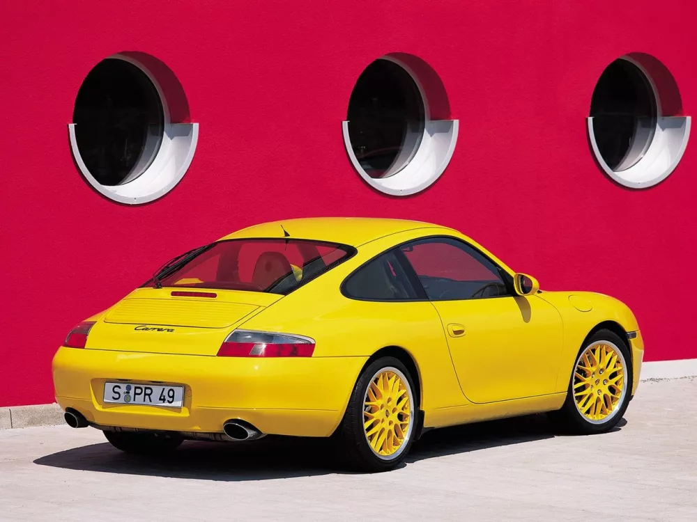 Автомобиль Porsche 911 V (996) Купе