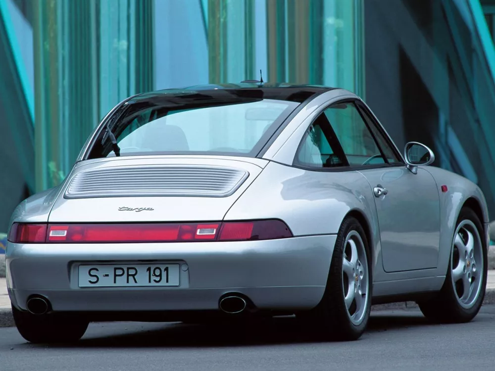 Автомобиль Porsche 911 IV (993) Тарга Targa