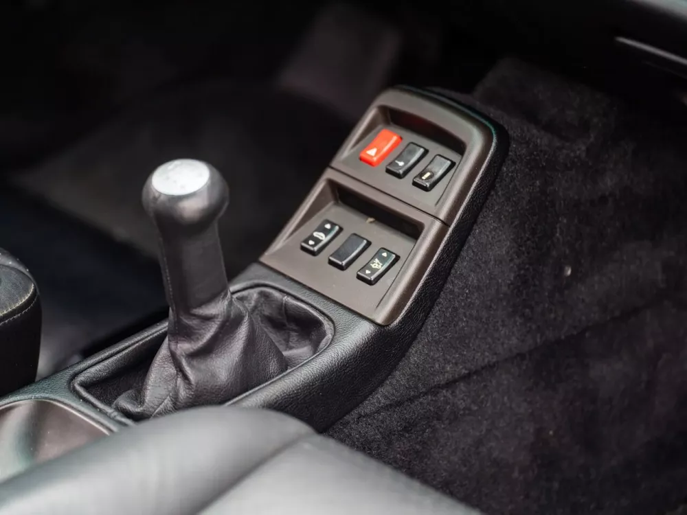 Автомобиль Porsche 911 IV (993) Кабриолет
