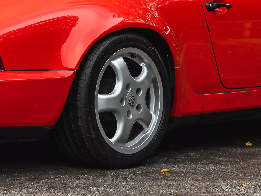 Автомобиль Porsche 911 III (964) Тарга