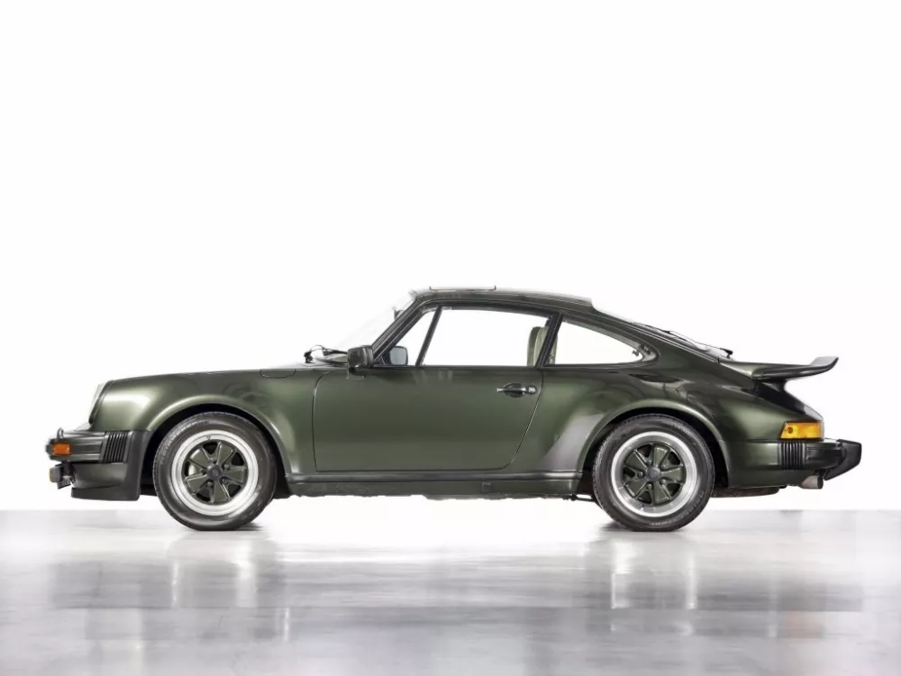 Автомобиль Porsche 911 II (911, 930) Купе
