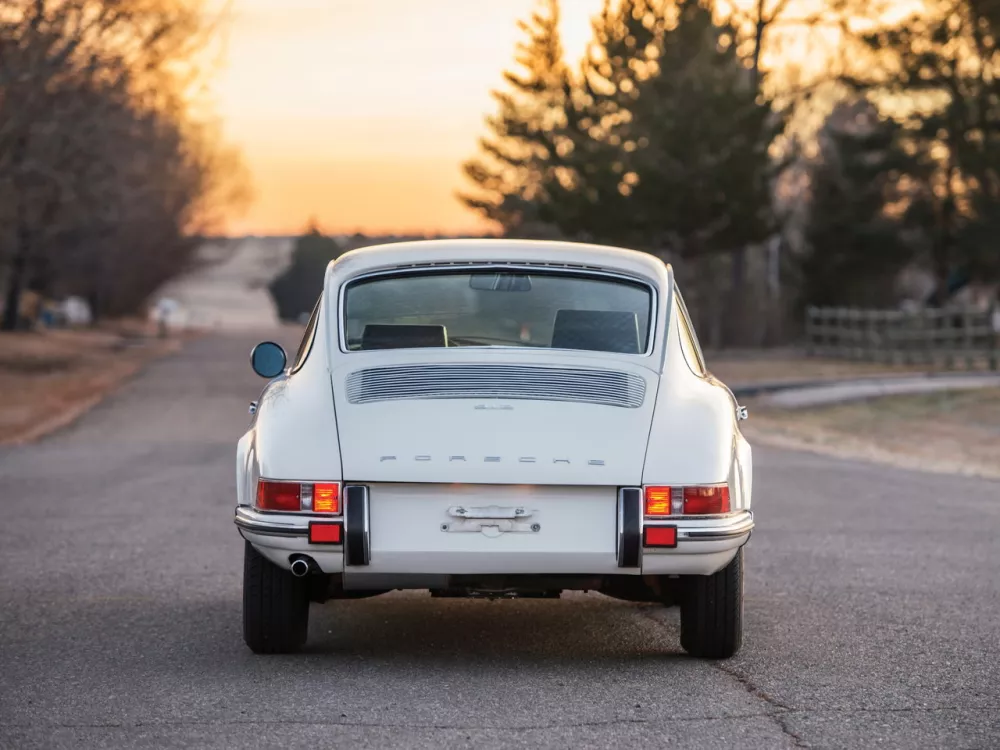 Автомобиль Porsche 912 I Купе