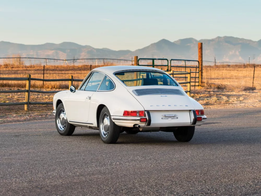 Автомобиль Porsche 912 I Купе