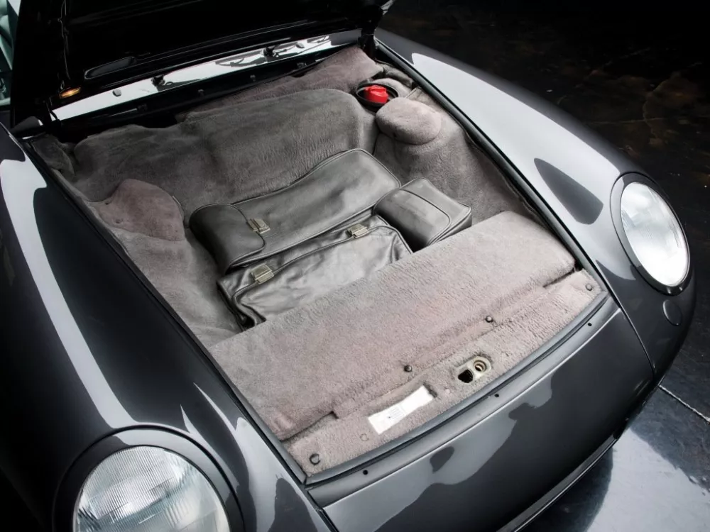 Автомобиль Porsche 959 Купе