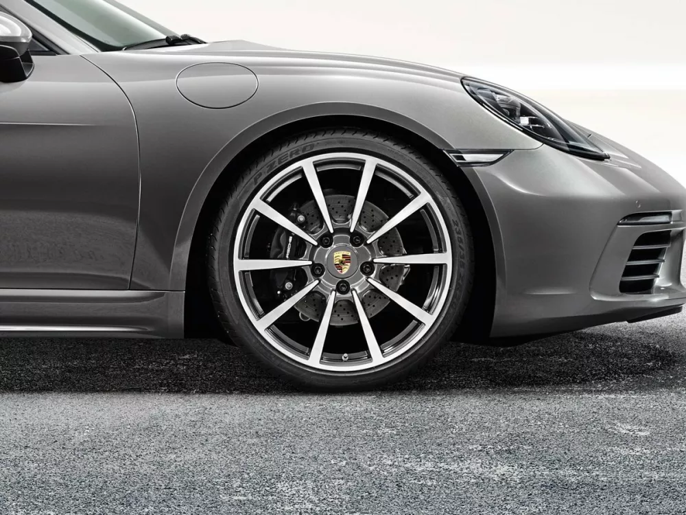 Автомобиль Porsche Boxster IV 718 (982) Родстер