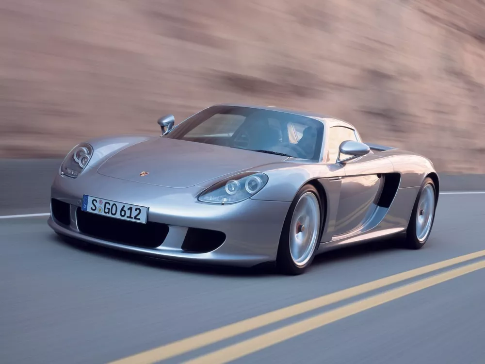 Автомобиль Porsche Carrera GT Тарга