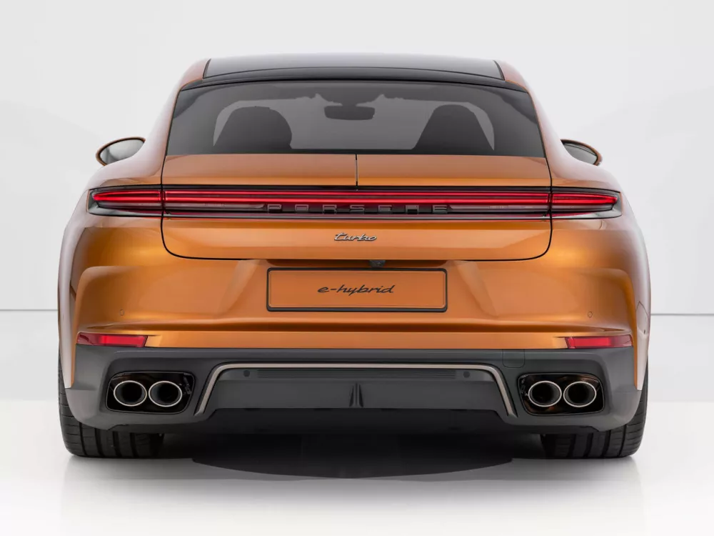 Автомобиль Porsche Panamera III Лифтбек