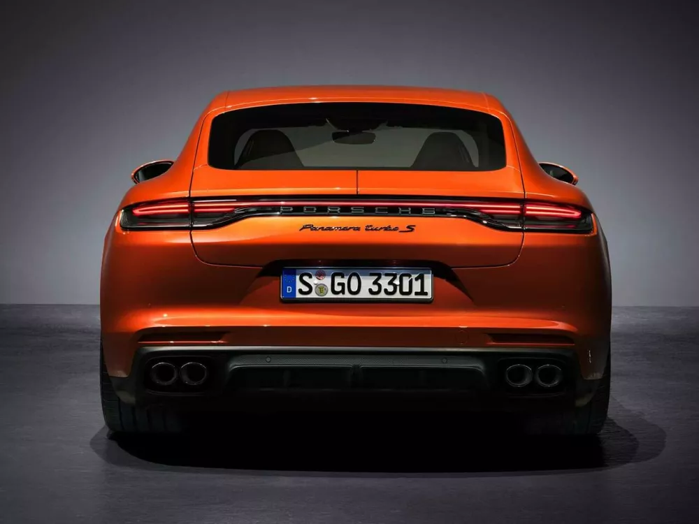 Автомобиль Porsche Panamera II Рестайлинг Лифтбек