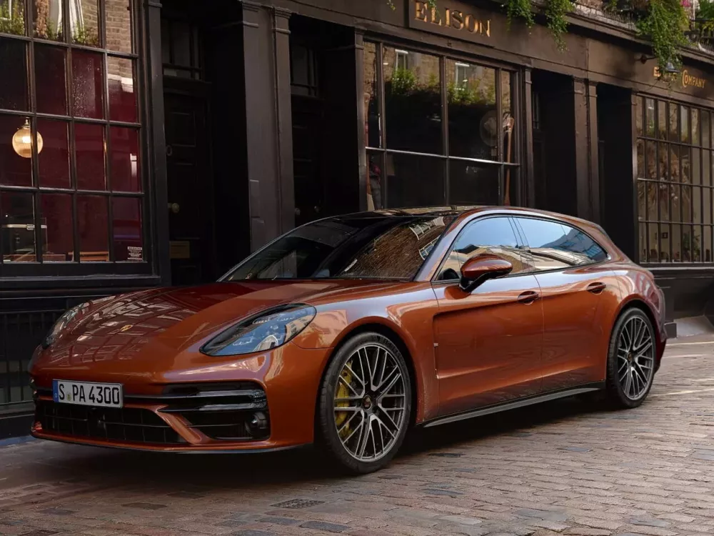 Автомобиль Porsche Panamera II Рестайлинг Универсал (5 дверей)