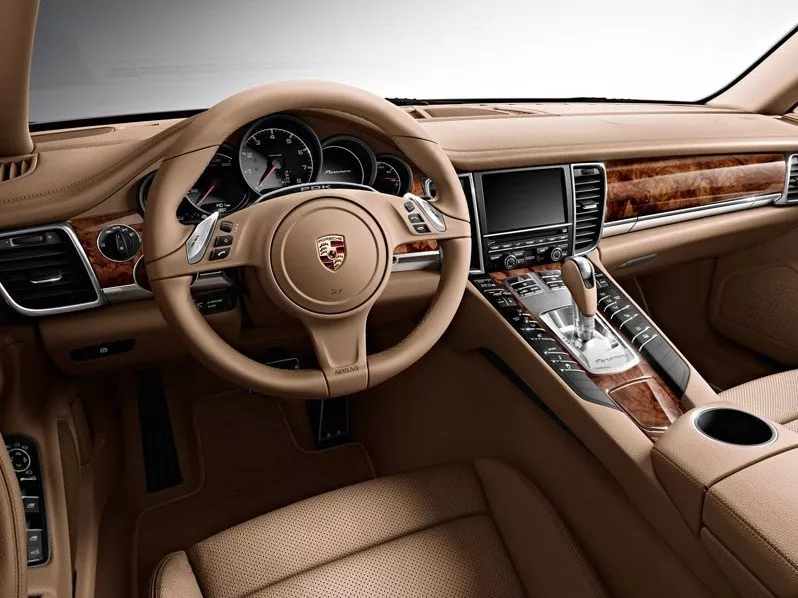 Автомобиль Porsche Panamera I Рестайлинг Лифтбек