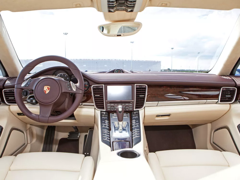 Автомобиль Porsche Panamera I Рестайлинг Лифтбек Executive