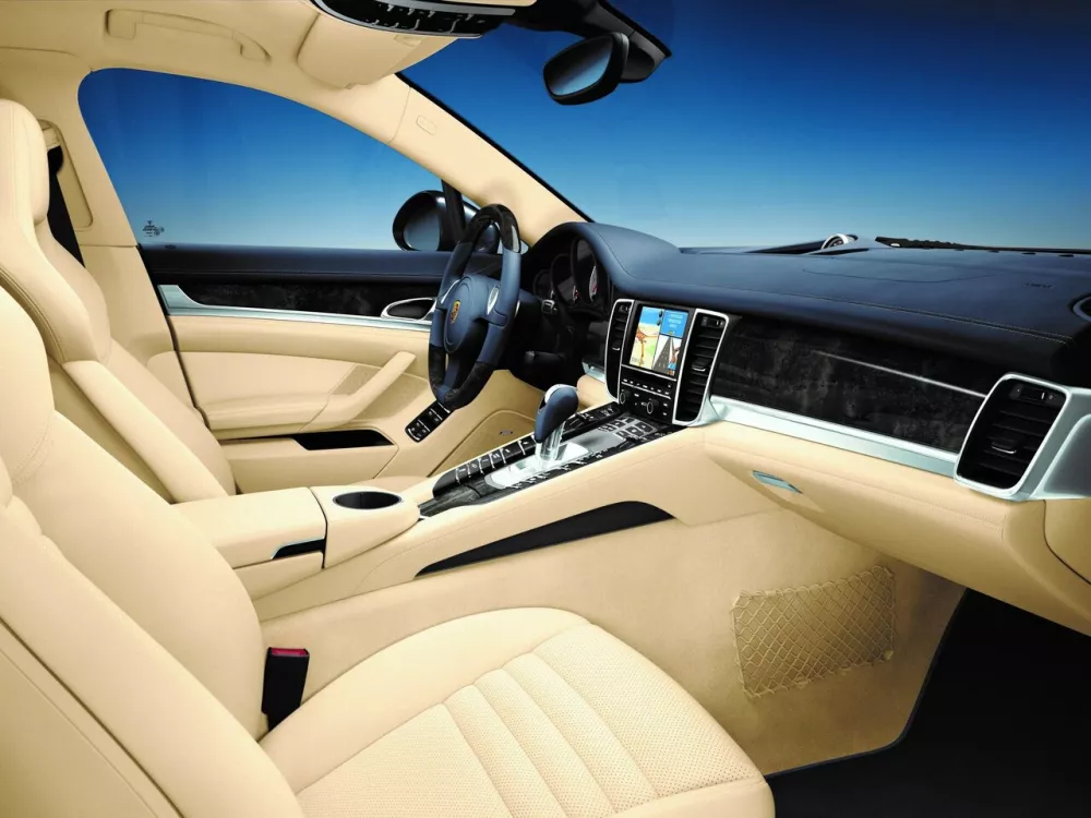 Автомобиль Porsche Panamera I Лифтбек