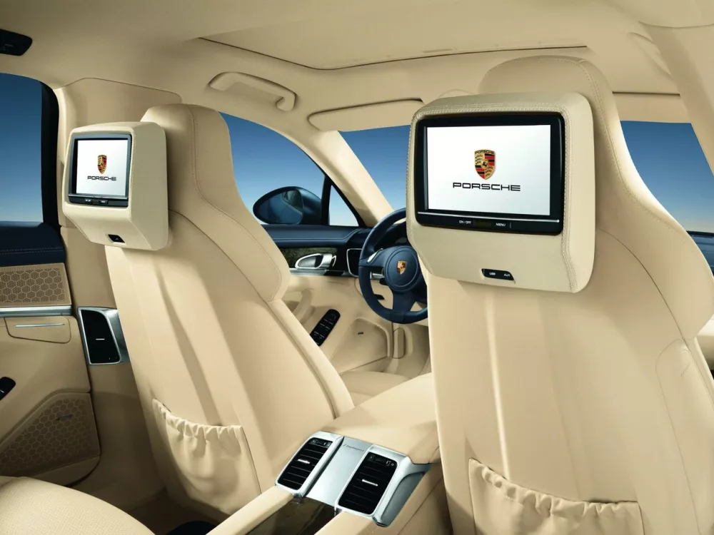Автомобиль Porsche Panamera I Лифтбек