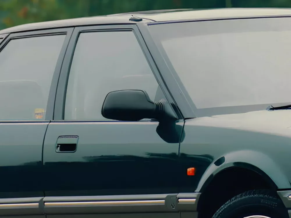 Автомобиль Rover 200 II (R8) Рестайлинг 2 Хэтчбек (5 дверей)