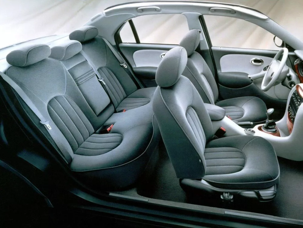 Автомобиль Rover 75 I Седан