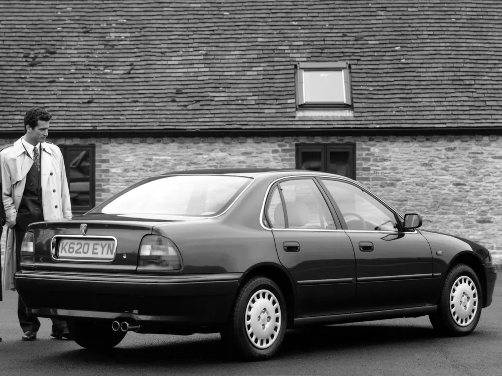 Автомобиль Rover 600 Седан