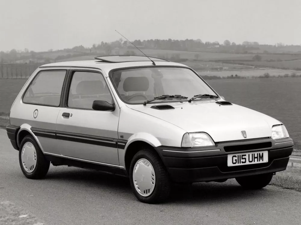 Автомобиль Rover Metro Хэтчбек (3 двери)