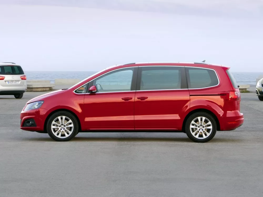 Автомобиль SEAT Alhambra II Минивэн