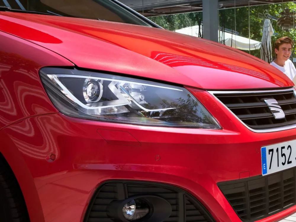 Автомобиль SEAT Alhambra II Рестайлинг Минивэн