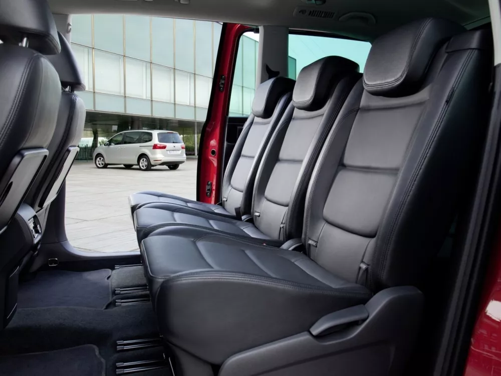 Автомобиль SEAT Alhambra II Минивэн