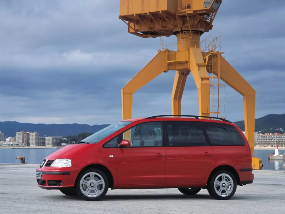 Автомобиль SEAT Alhambra I Рестайлинг Минивэн