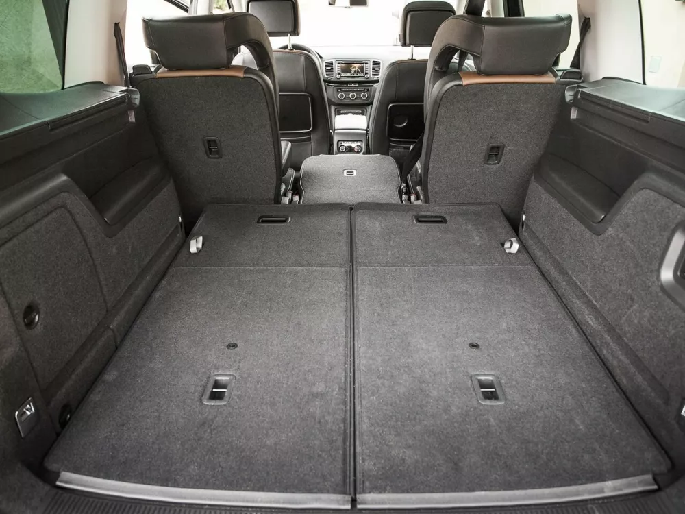 Автомобиль SEAT Alhambra II Минивэн