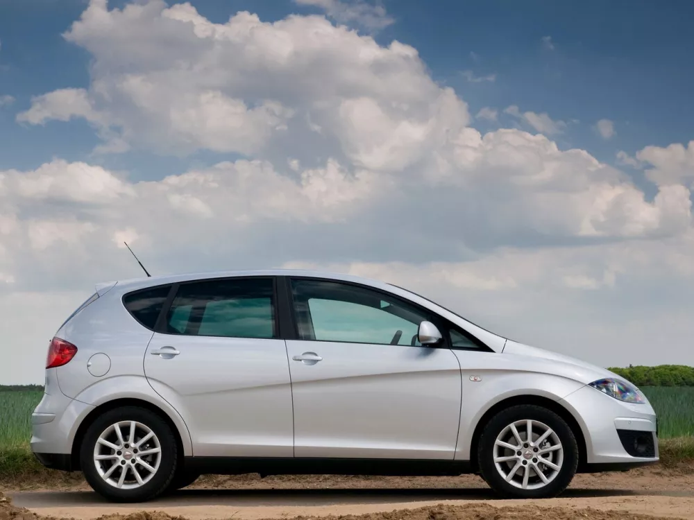 Автомобиль SEAT Altea I Рестайлинг Компактвэн