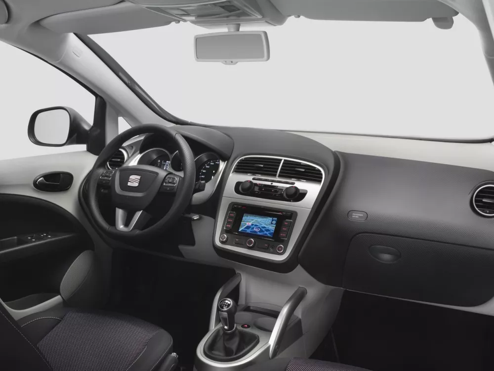 Автомобиль SEAT Altea I Рестайлинг Компактвэн XL