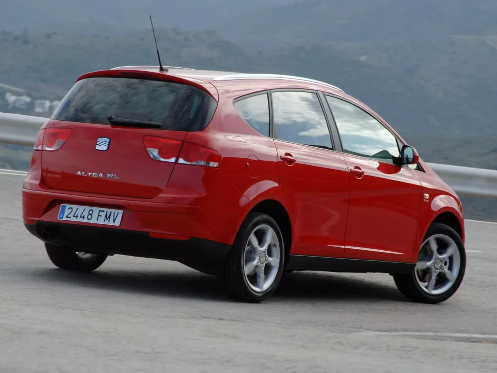 Автомобиль SEAT Altea I Компактвэн XL