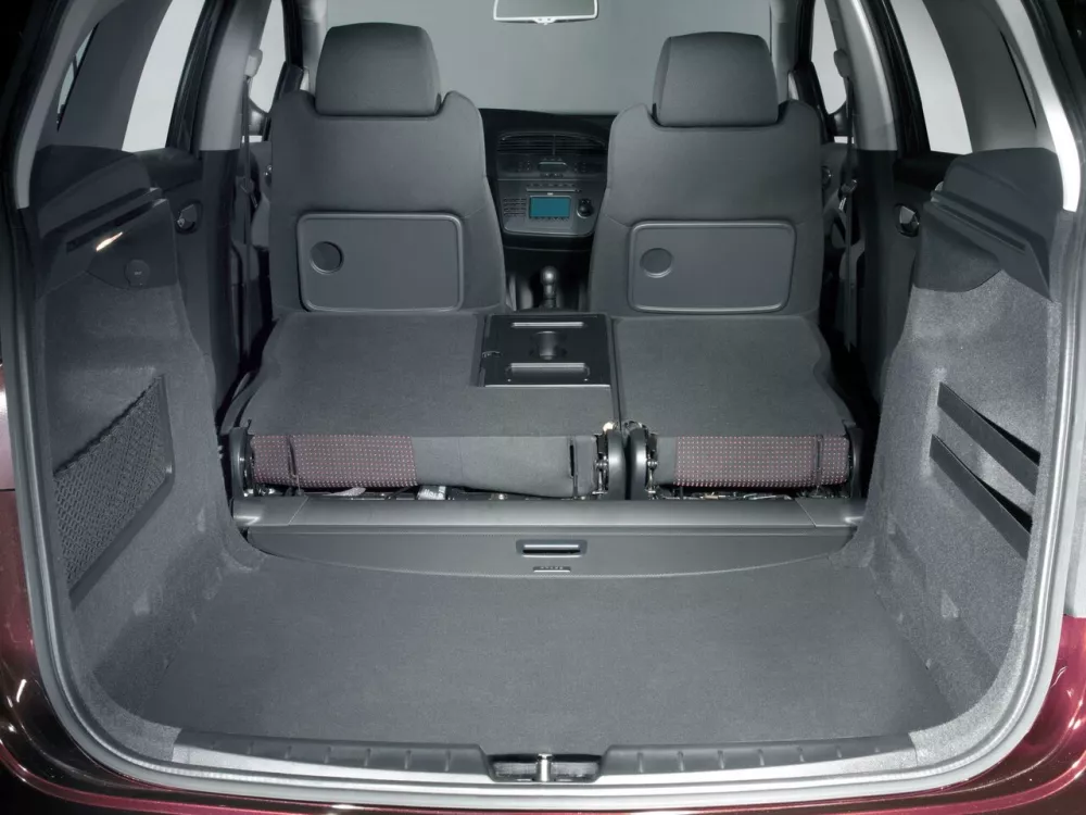 Автомобиль SEAT Altea I Компактвэн XL