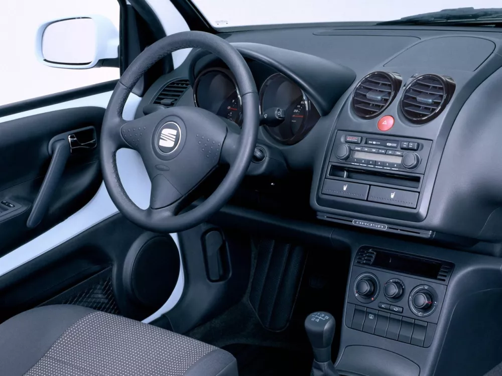 Автомобиль SEAT Arosa I Рестайлинг Хэтчбек (3 двери)