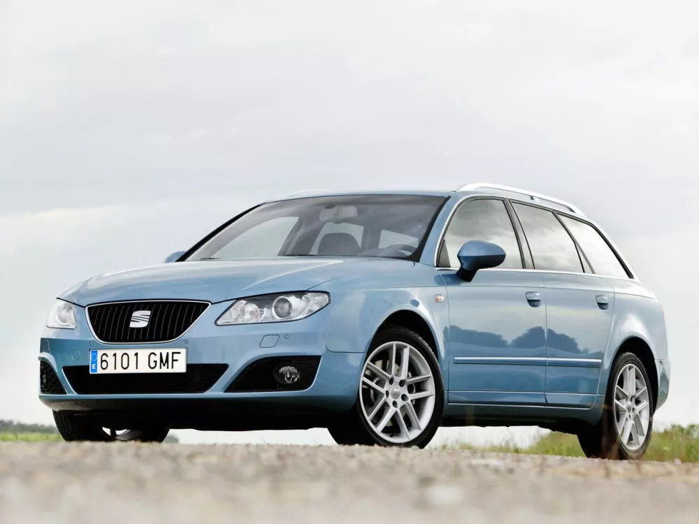 Автомобиль SEAT Exeo Универсал (5 дверей)