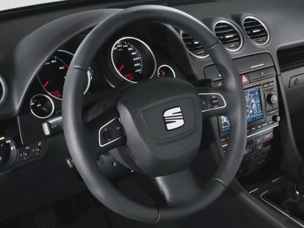 Автомобиль SEAT Exeo Универсал (5 дверей)