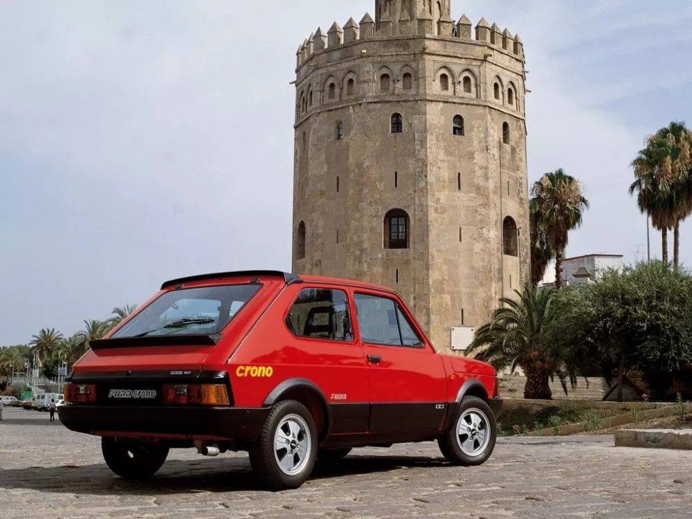 Автомобиль SEAT Fura Хэтчбек (3 двери)