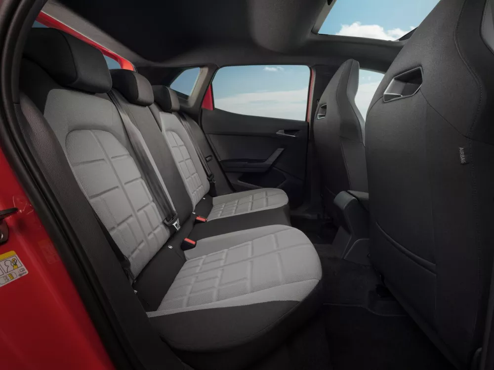 Автомобиль SEAT Ibiza V Рестайлинг 2 Хэтчбек (5 дверей)