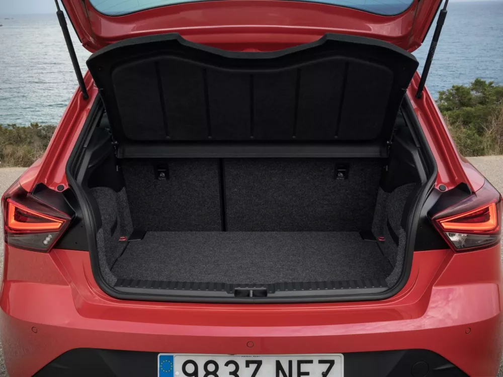 Автомобиль SEAT Ibiza V Рестайлинг 2 Хэтчбек (5 дверей)