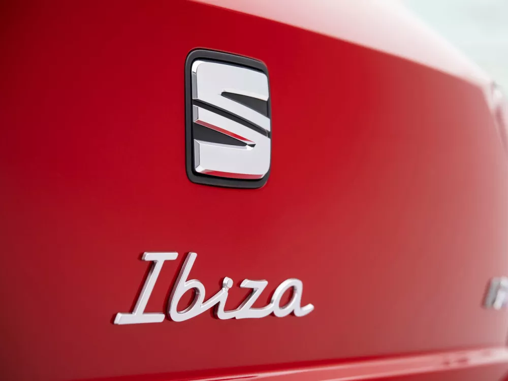 Автомобиль SEAT Ibiza V Рестайлинг Хэтчбек (5 дверей)